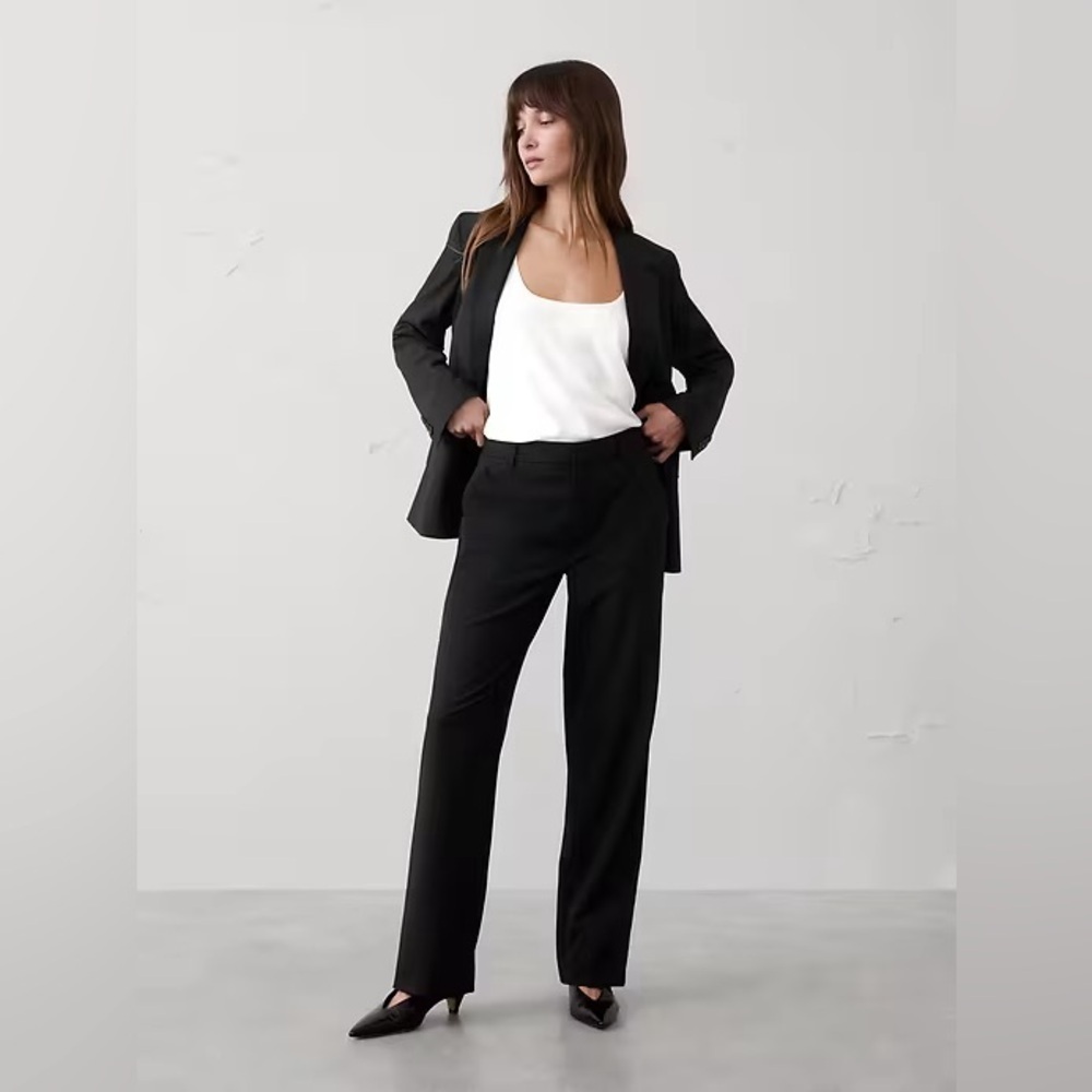 NWT! Banana Republic Straight High-Rise Sculpted Trouser Black